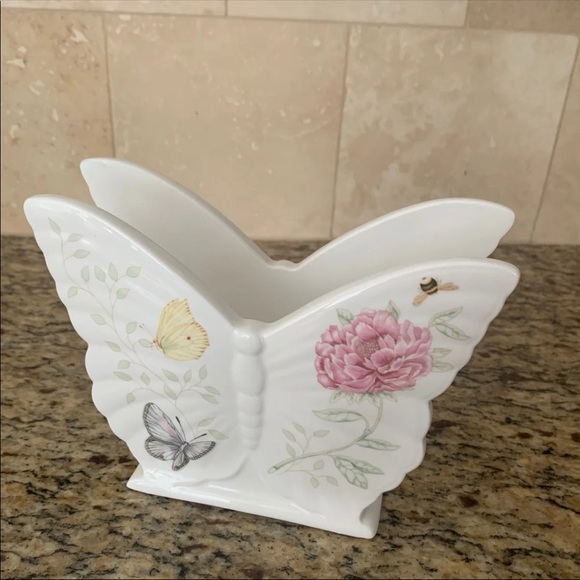Butterfly meadow napkin holder